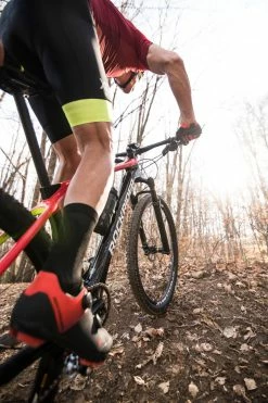 Rockrider XC Light, Mountain Bike Shorts, Men's Mountain Biking