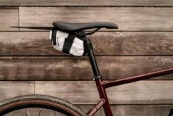 Road & Gravel Biking Btwin 500, 0.6 L Reflective Saddle Bag