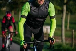 Van Rysel Road Cycling Windbreaker Vest, Men's Road & Gravel Biking
