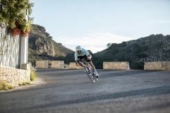 Road & Gravel Biking Van Rysel EDR CF, Shimano 105 Carbon Road Bike With Disc Brakes