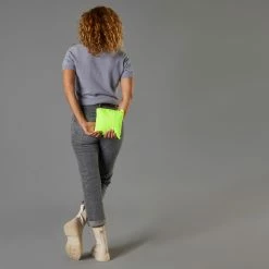 Brand new 👏 Btwin UC100, High Visibility And Waterproof City Bike Rain Jacket, 👩 Women's 😀 22 Btwin UC100, High Visibility And Waterproof City Bike Rain Jacket, Women's