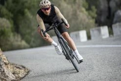 Van Rysel Racer, Windproof Road Cycling Vest, Men's Road & Gravel Biking