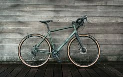 Triban GRVL120, Disc Microshift Gravel Bike Road & Gravel Biking