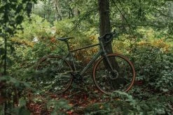 Triban GRVL120, Disc Microshift Gravel Bike Road & Gravel Biking