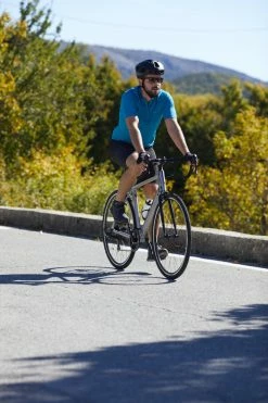 Road & Gravel Biking Triban Essential, Moisture-Wicking Short Sleeved Road Cycling Jersey, Men's