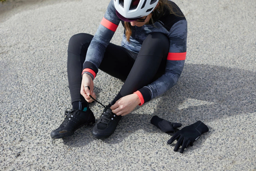 Brand new ๐ Road & Gravel Biking Triban 500, Long-Sleeved Road Cycling Jersey, ๐ฉ Women's โ๏ธ 6 Road & Gravel Biking Triban 500, Long-Sleeved Road Cycling Jersey, Women's