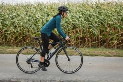 Brand new ๐คฉ Van Rysel Bibless Racing Cropped Leggings, ๐ฉ Women's Road & Gravel Biking ๐ฅฐ 10 Van Rysel Bibless Racing Cropped Leggings, Women's Road & Gravel Biking