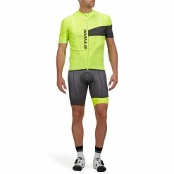 Btwin Men's Cycling Short-Sleeve Jersey 900