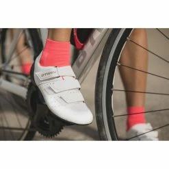Btwin Road Bike Shoes 500 Pink